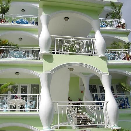 Villa Kissen Trou aux Biches Exterior foto